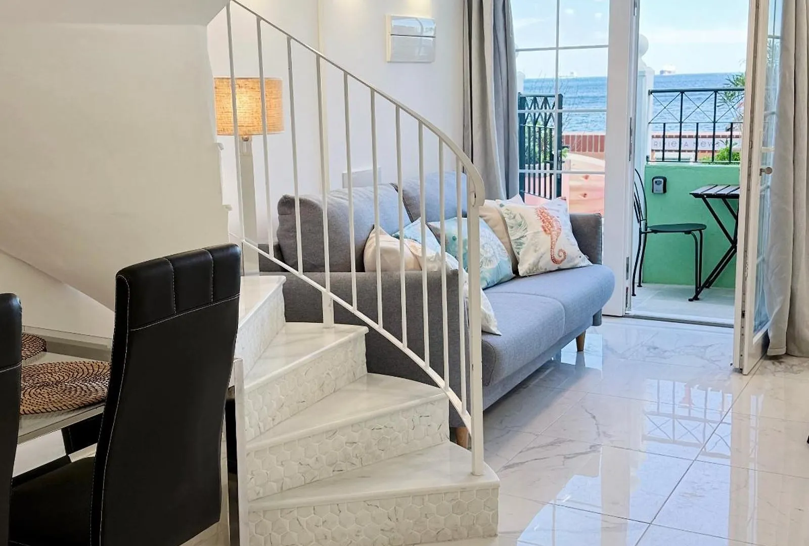 Apartment Unique Waterfront Duplex On The Mediterranean - Caleta, Catalan Bay Gibraltar